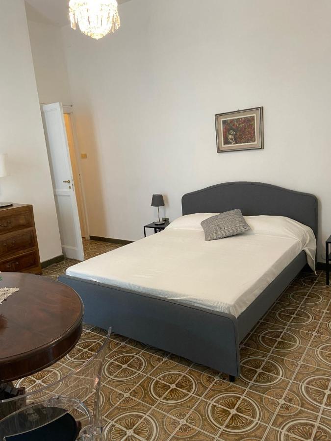 Rooms In San Domenico Maggiore 3 Νάπολη Εξωτερικό φωτογραφία